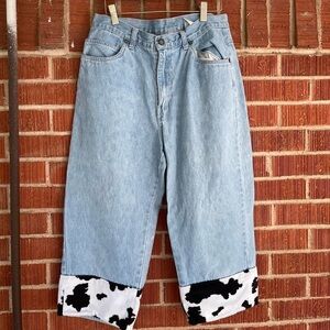 90s Bill Blass denim and cow print capris